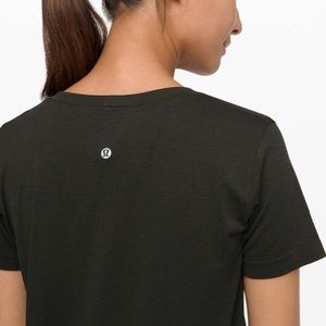 Lululemon Swiftly Relaxed Short Sleeve